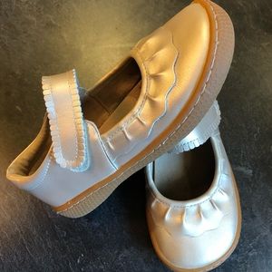 Livie and Luca ruche Mary Jane flats